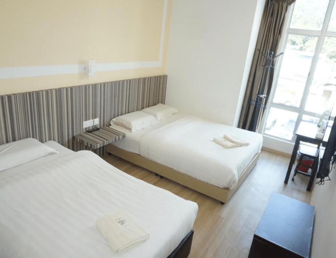 Sun Inns Hotel Айер-Керох Экстерьер фото