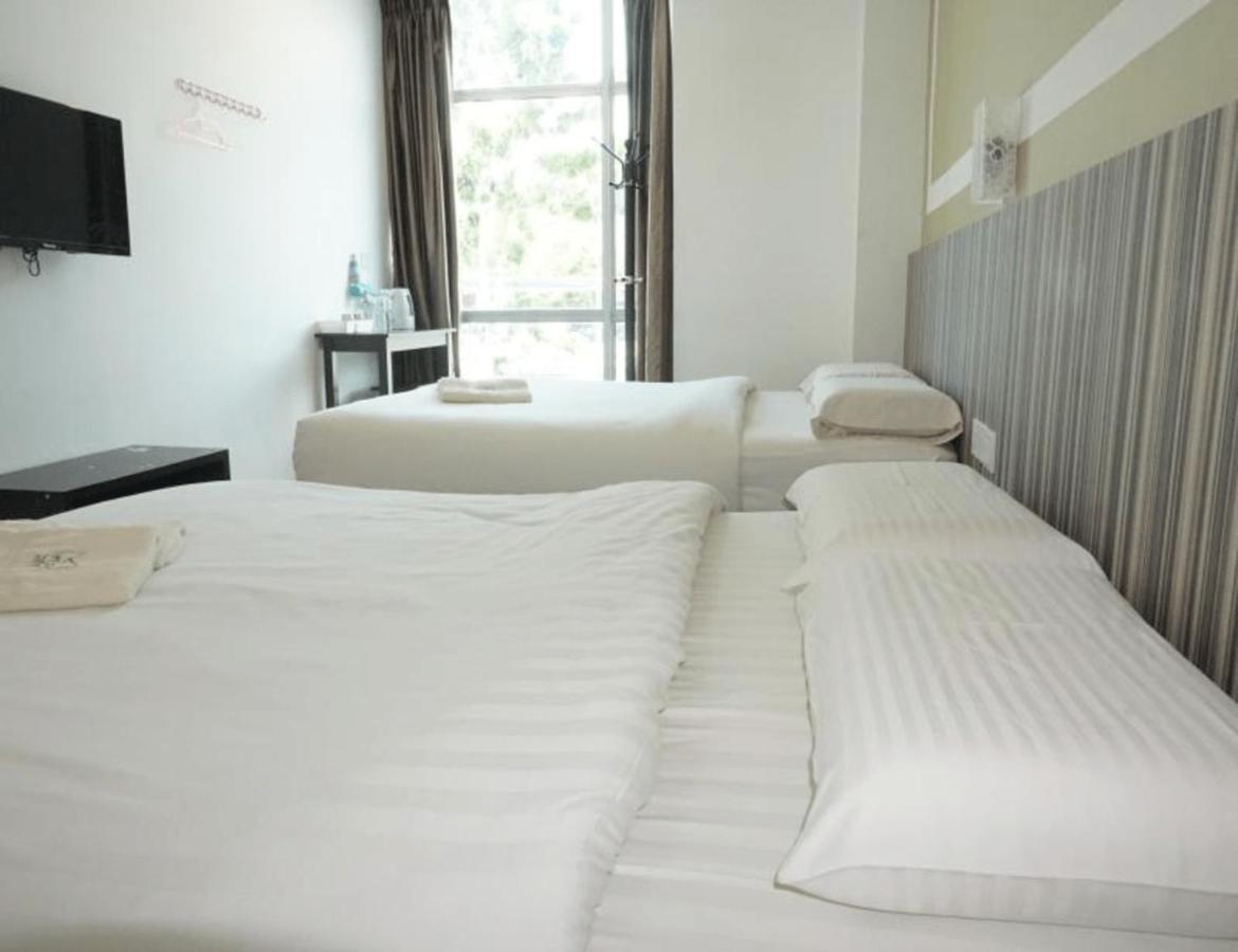 Sun Inns Hotel Айер-Керох Экстерьер фото